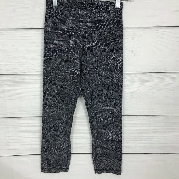 lululemon athletica Pants - Lululemon Align Crop 21" Meisai Ice Grey Black Size 4 Leggings Nulu Soft Stretch
